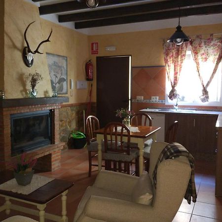 Casa Rural Sierra De Coripe Exterior photo