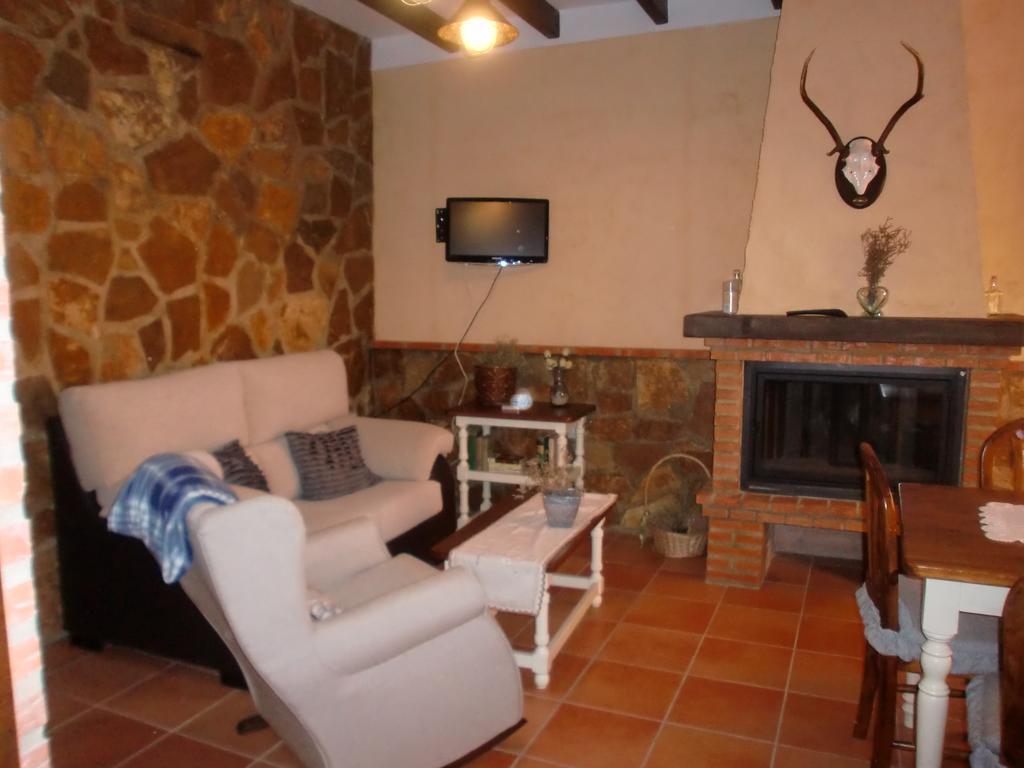 Casa Rural Sierra De Coripe Exterior photo